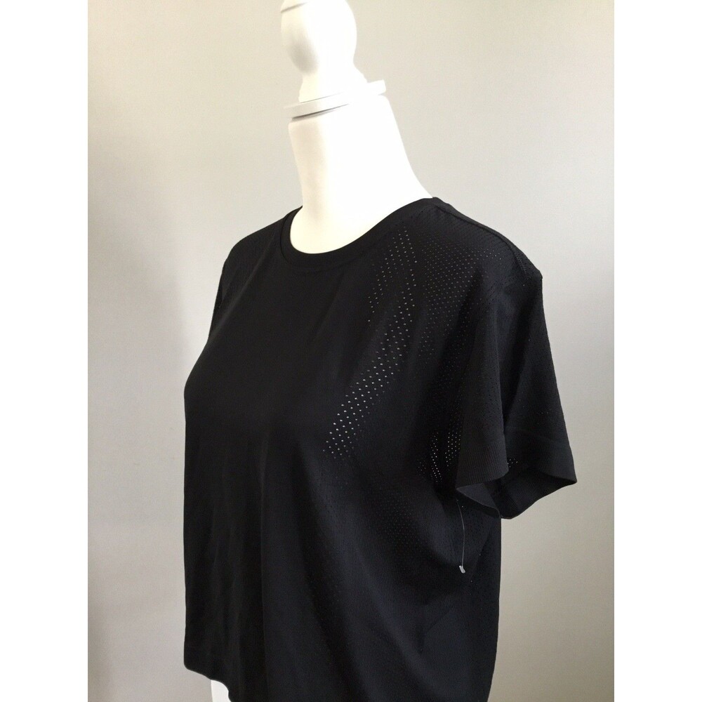 Women's Old Navy Black M Fluid Seamless Fitted T Shirt Sz Medium Breathable - Picture 9 of 12